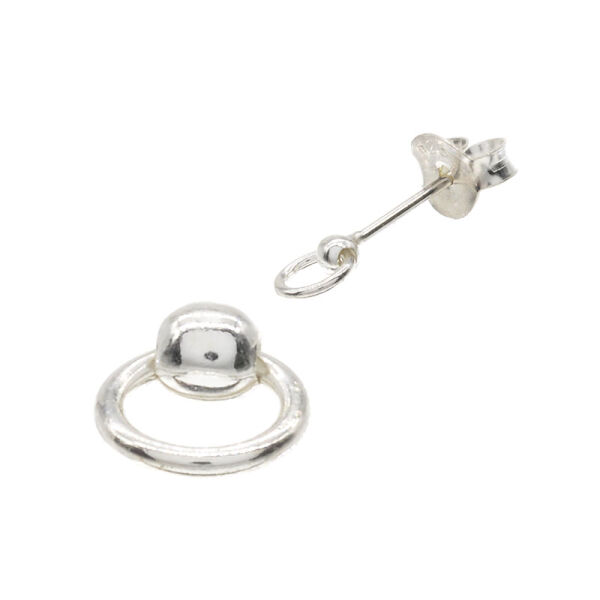 Silver ear studs - “O” - Jewelry