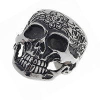 Edelstahlring/Totenkopf