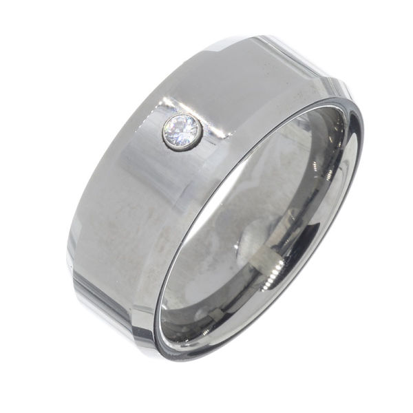 Wolframring 8 mm mit Stein poliertem Rand - innen bombiert