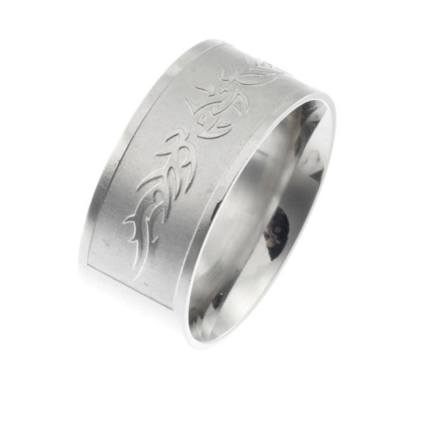 Halbseitig gelaserter Ring mit Tribal - poliert 64