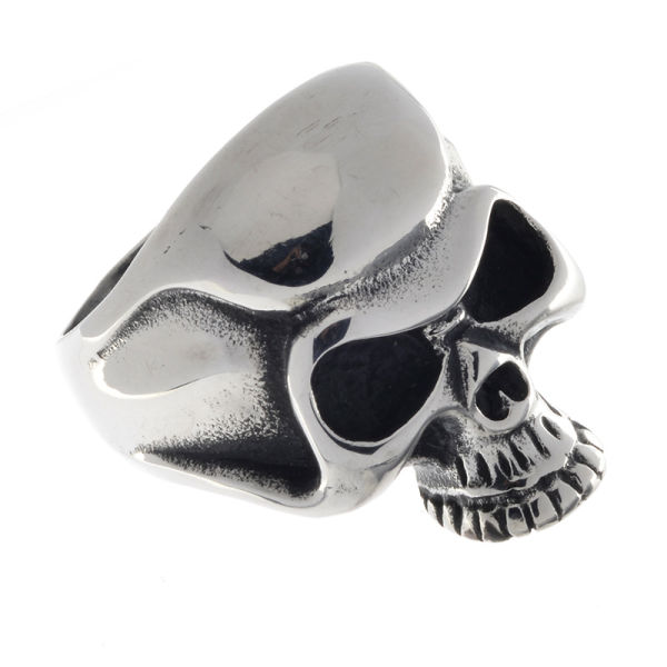 Edelstahlring/Totenkopf 09