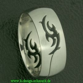 Edelstahlring- mit Tribalmotiv 72 (22,8 Ø) 13 US