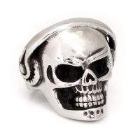 Edelstahlring/Totenkopf