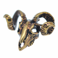 Bronze Anhänger Widder Schädel