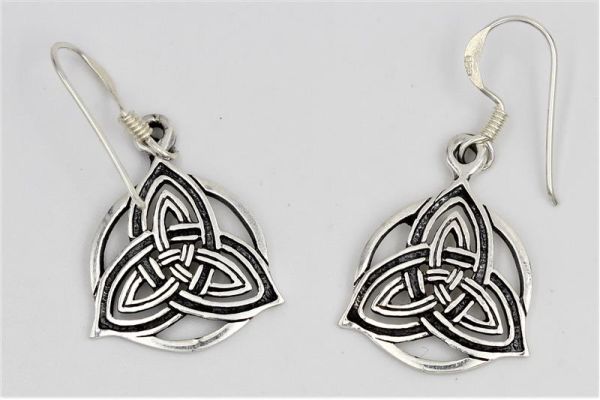 Silberohrschmuck - Triquetra