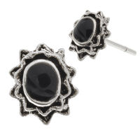 925 Sterling silver stud earrings - star pattern with onyx