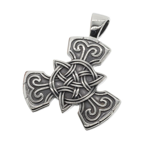 Stainless steel pendant `Triqueta´