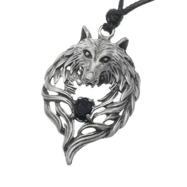 Pewter pendant - Wolve´s Head with Stone